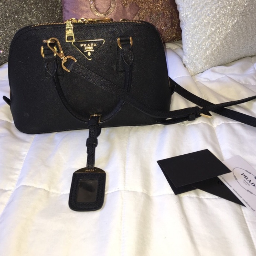 DO NOT BUY!!!!! THIS IS ON HOLD!!